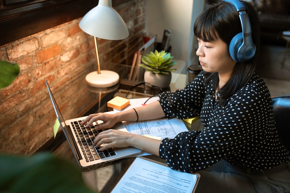 How to Add Your Resume to LinkedIn
