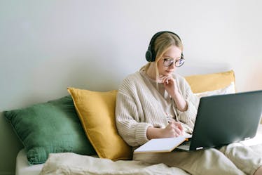 Best 15 Low-Stress Jobs in 2025