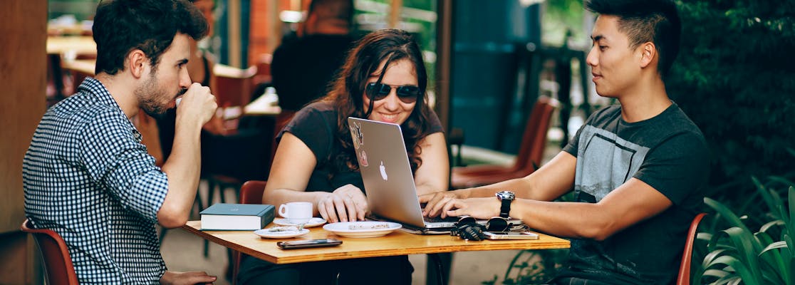 Equity Crowdfunding Platforms (2025 Review)