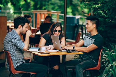 Equity Crowdfunding Platforms (2025 Review)