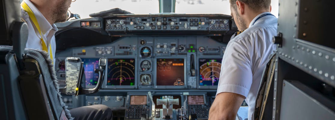How to Pass Pilot Aptitude Tests in {YEAR}