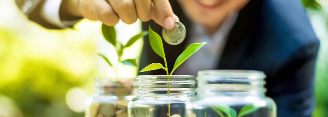 10 Best Reasons to Invest in 2025