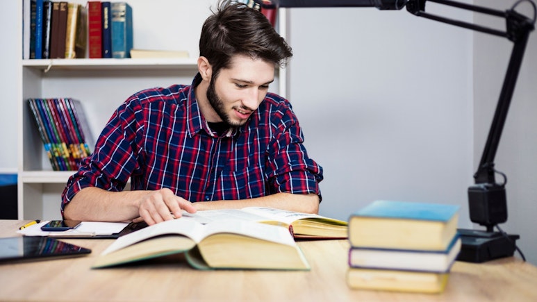The Best Free University and College Courses for Business Analytics