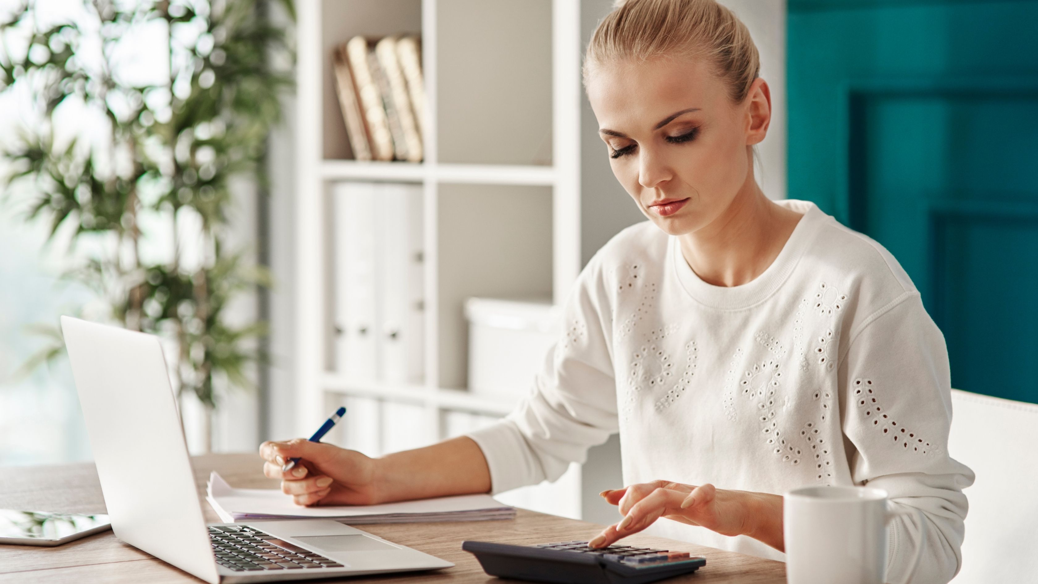 How to Create a Monthly Budgeting Plan