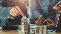 How to Create a Monthly Budgeting Plan