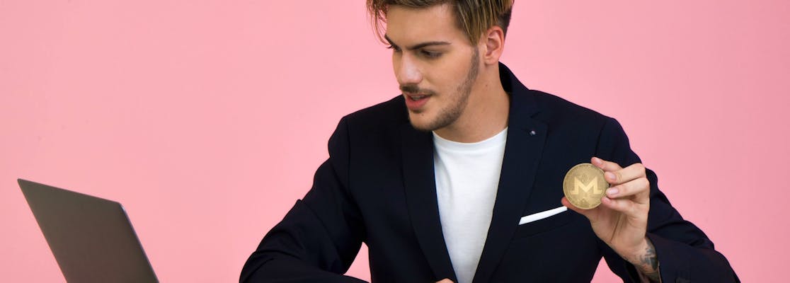 Monero (XMR) Cryptocurrency Explained – Guide for 2025