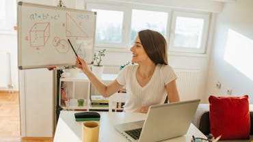 The Best Free University and College Courses for Teachers