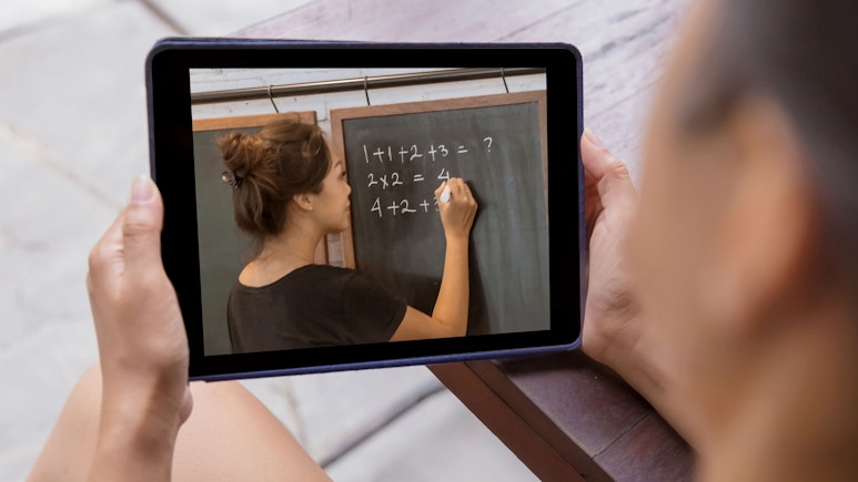 Why Take an Online Teaching Course?