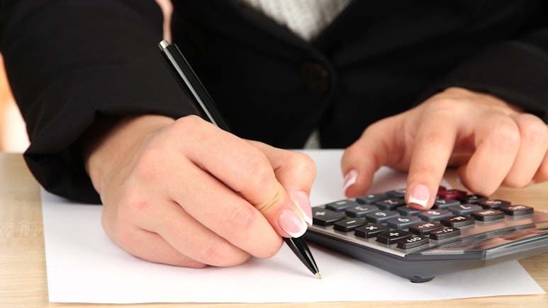 Becker CPA Review: Advantages and Disadvantages