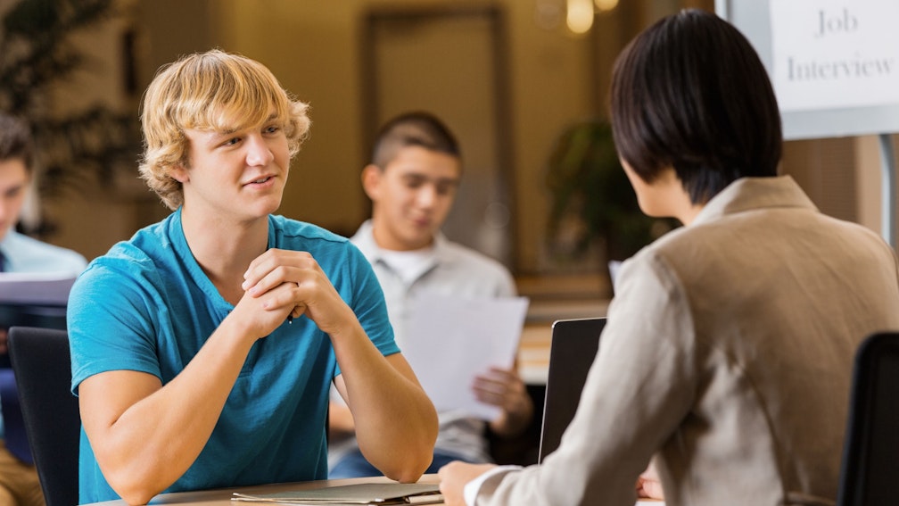 Scholarship Interview Questions Examples + Key Tips