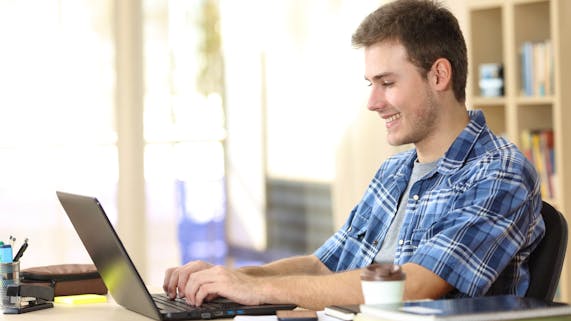 Online Jobs for Students: 20 Best Part-Time Remote Jobs for Students