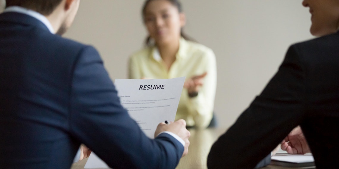 Top 10 Retail Interview Questions And Answers Top 10 Retail Interview Questions And Answers