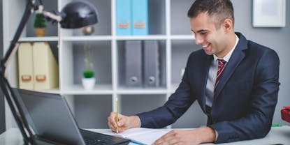Written Communication Skills: Examples, Types & Definitions (2025 Guide)