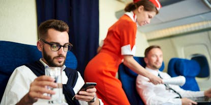 Best Websites for Booking First-Class Flights