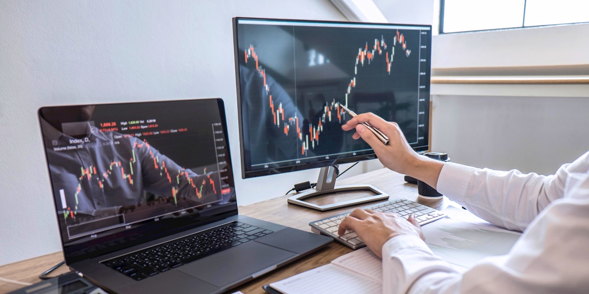 The 8 Best Options Trading Courses [2022 Review]