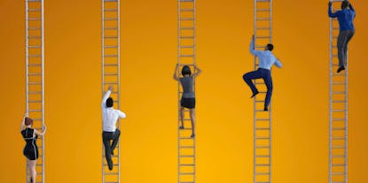 Top 11 Tips for Fast-Track Climbing the Corporate Ladder
