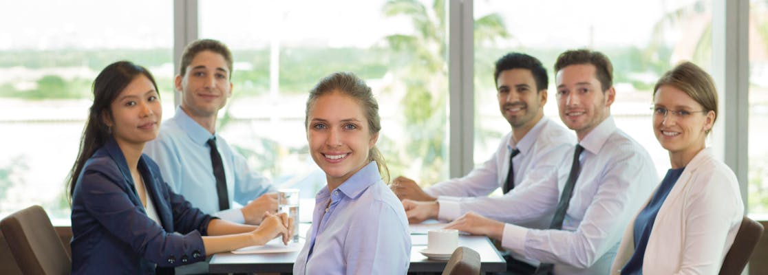 The 5 Leadership Levels (Definition and Examples)