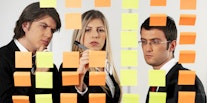 Ultimate Guide to People Management: Definition, Tips and Skills