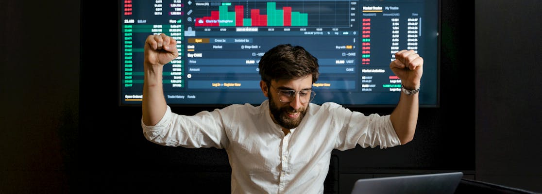 How to Practice and Improve Trading With a Demo Account (2024 Guide)