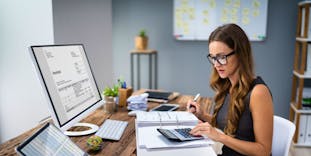 A Full Description of a Chartered Accountant Salary, UK 2023