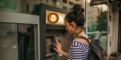 How to Use Bitcoin ATM – Guide and Tips for 2024