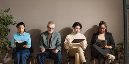 How to Write a CV With No Experience – 2025 Guide + Examples