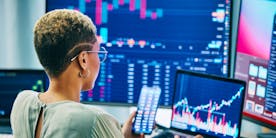 10 Best Dividend Stocks Worth Buying in 2025