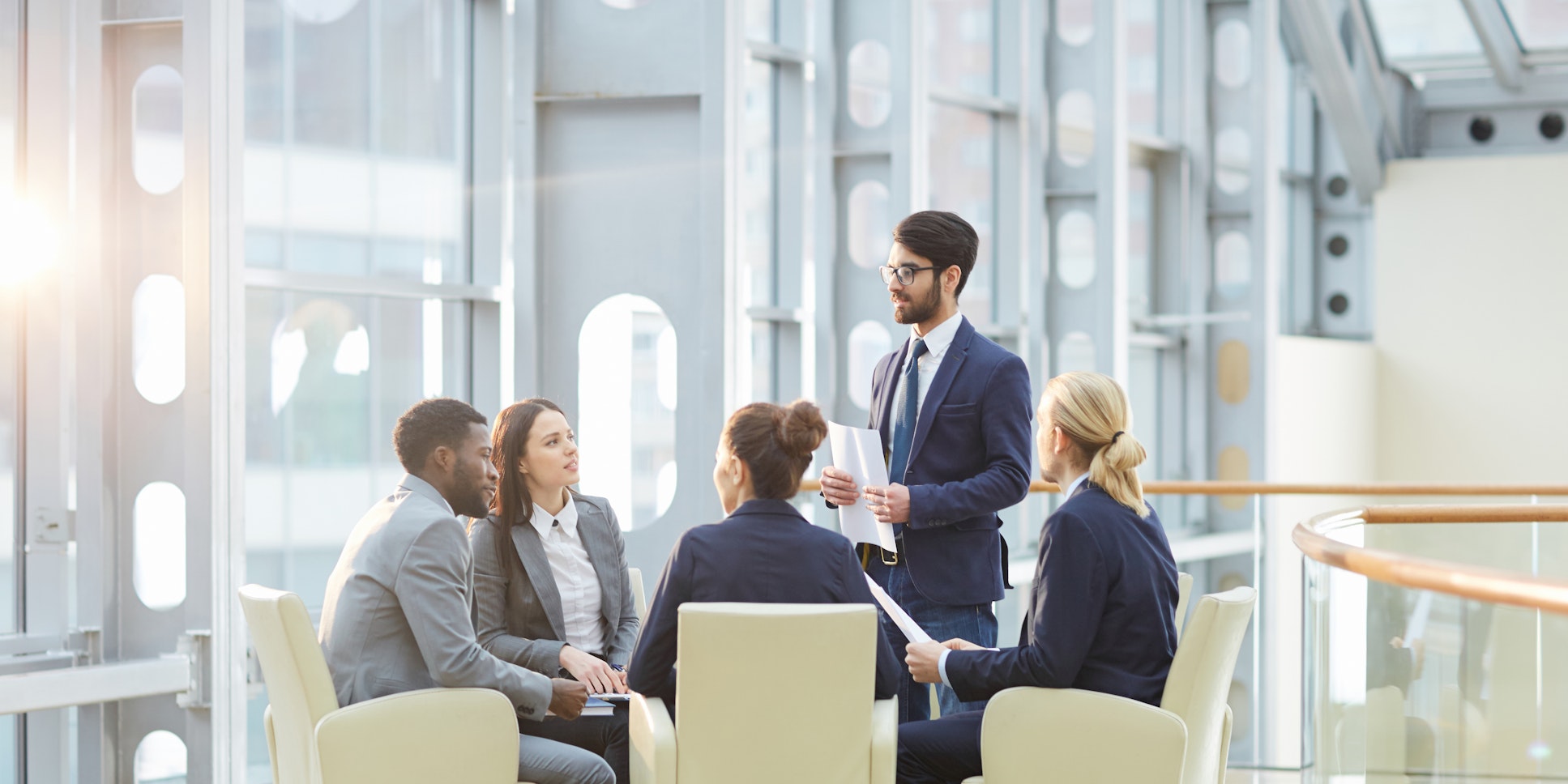 How to Get an Internship at Accenture? (2024 Guide)