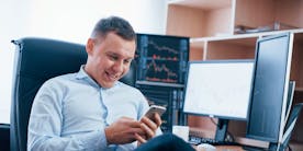 Dividend ETFs vs Stocks – Which Is a Better Investment in 2025?