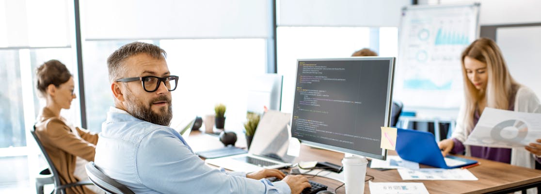 Is Electronic Data Processing Services a Good Career Path? – A Quick Outlook