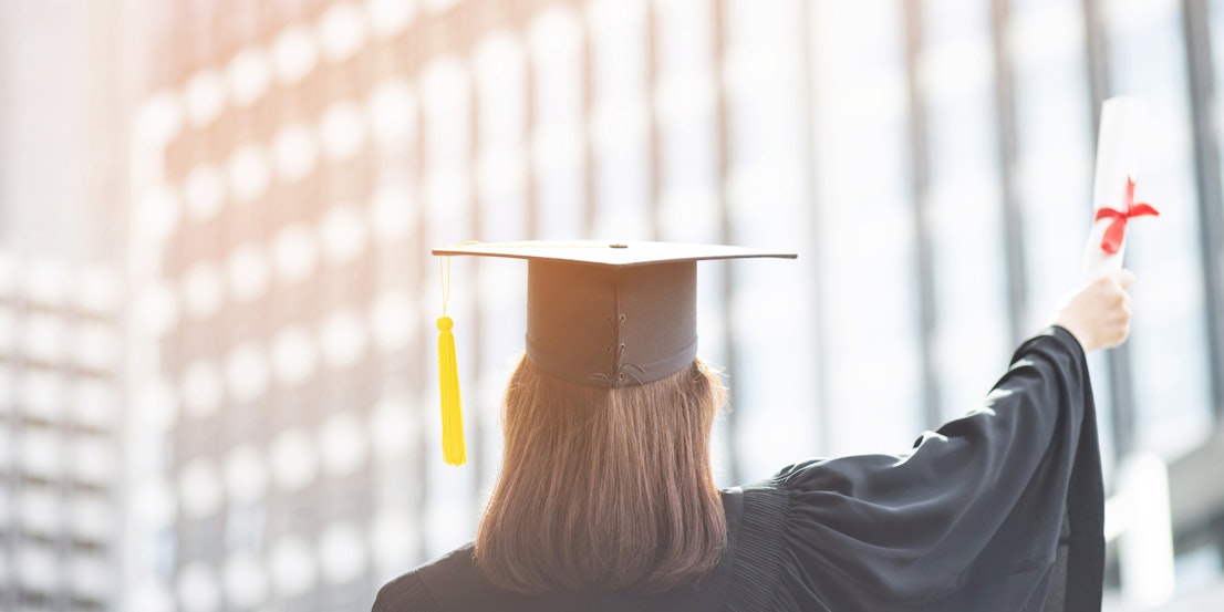 Santander Graduate Scheme (2024 Career Guide)