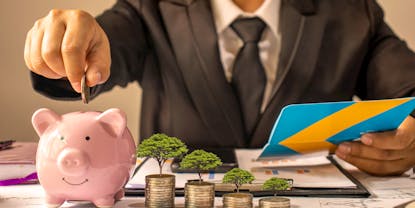 9 Best Fixed Rate Cash ISAs in UK With the Highest Interest Rates 2025