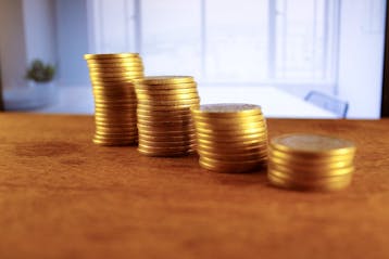 How to Manage Risk When Trading CFDs