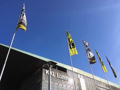 Flags in front of the KKL Lucerne