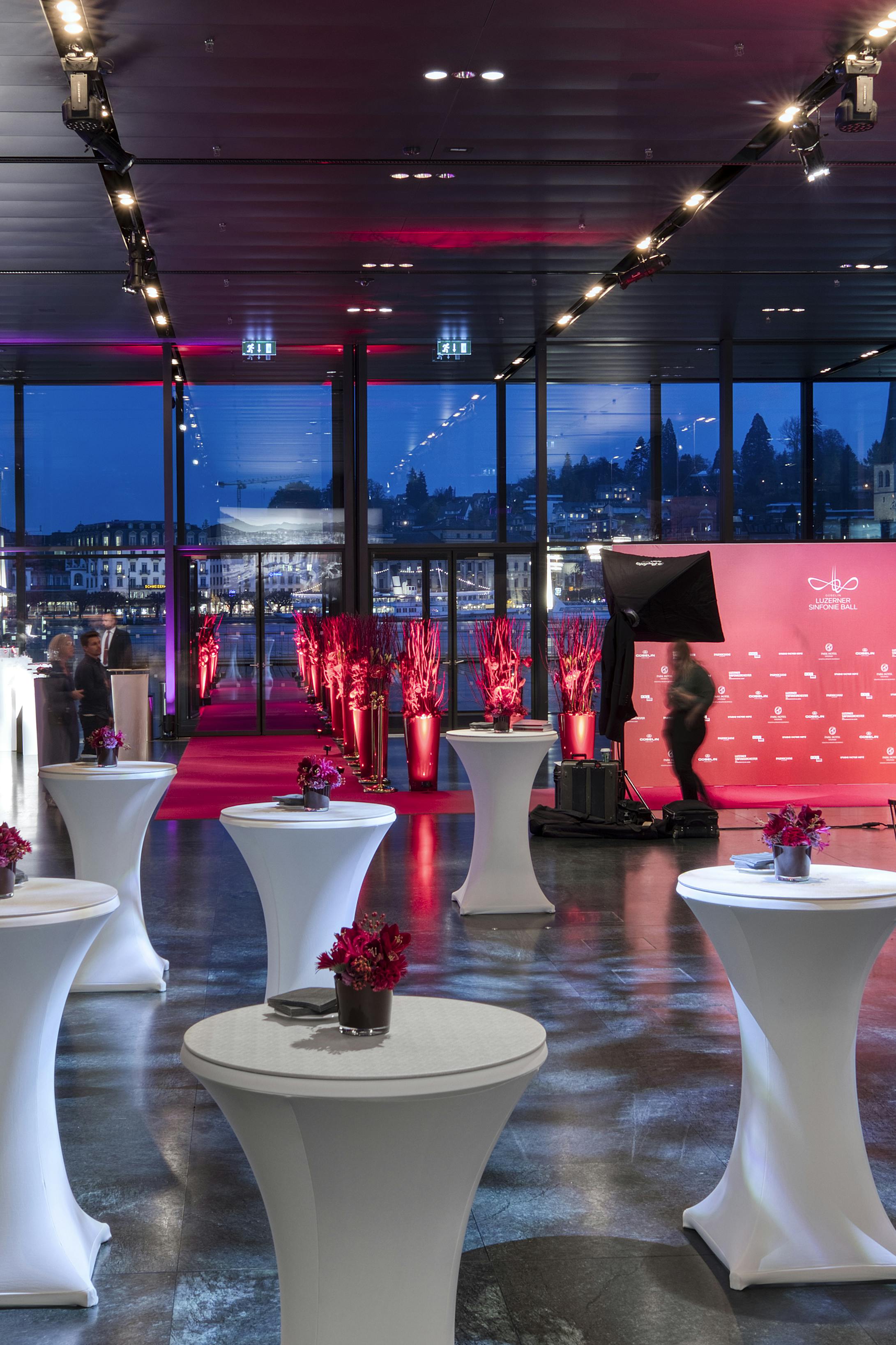 Festive Gala Dinner Reception in the extension of the Lucerne Hall at the KKL Lucerne