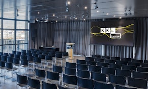 Meeting in the Terrace Hall of the KKL Lucerne with row seating and Screen