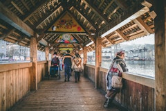 Kappelbrücke während der Fasnacht in Luzern