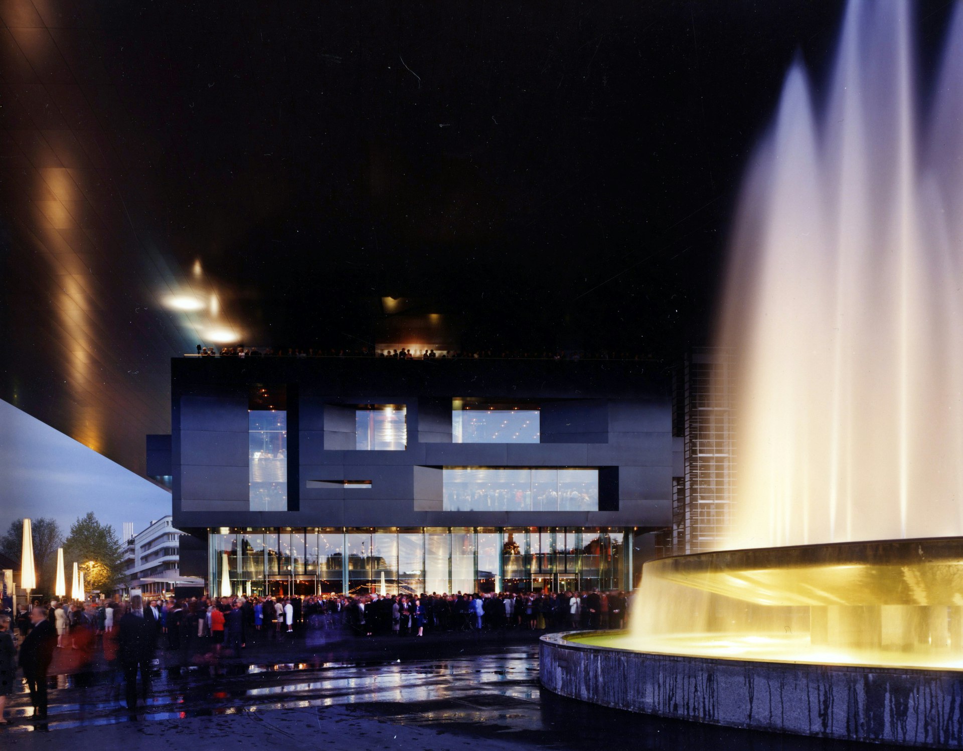 Aussenansicht KKL Luzern bei der Einweihung des Konzertsaal