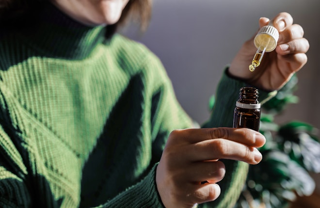 A comparison of advertised versus actual cannabidiol (CBD) content of oils, aqueous tinctures, e-liquids and drinks purchased in the UK