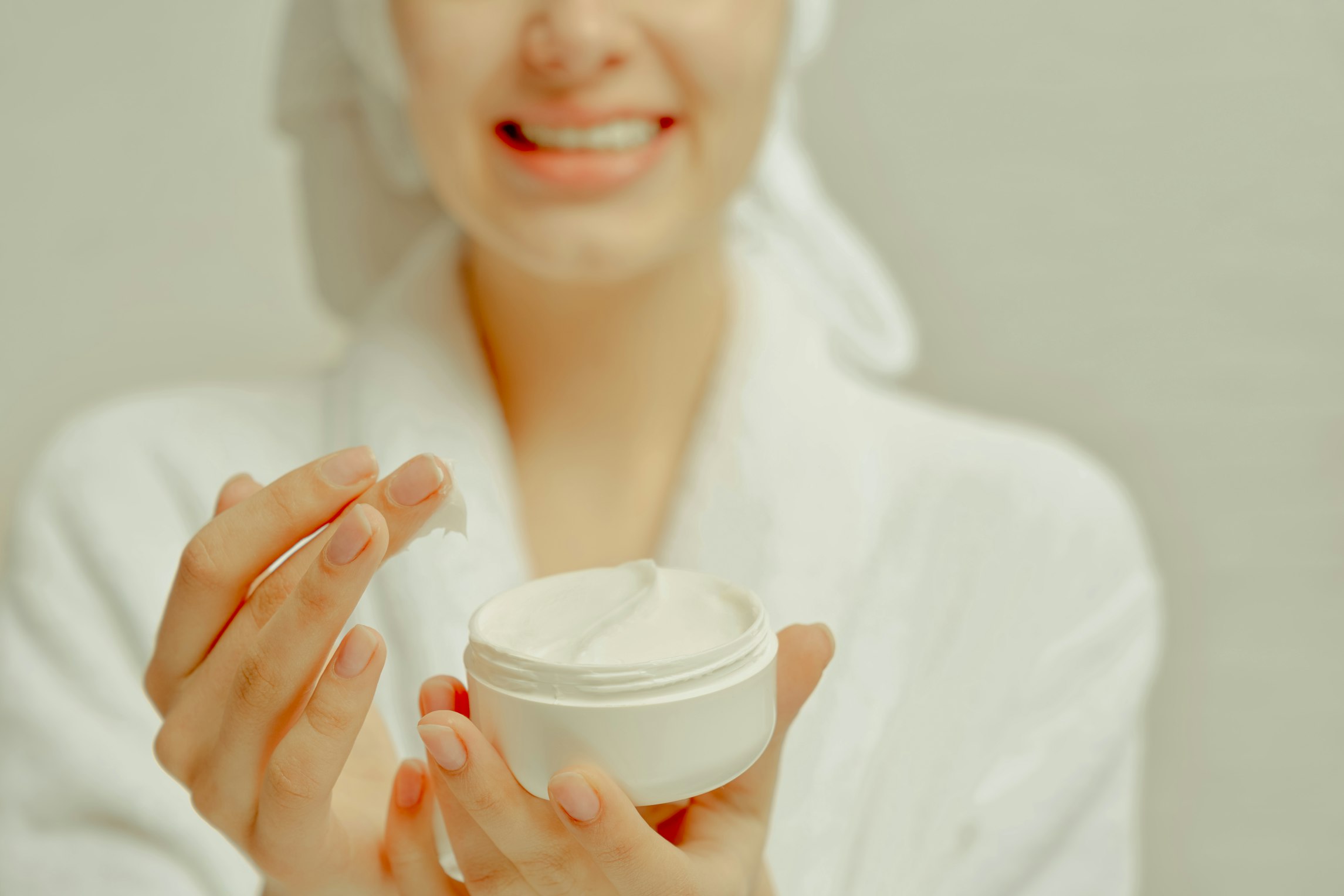 CBD facial cream: the benefits for your skin