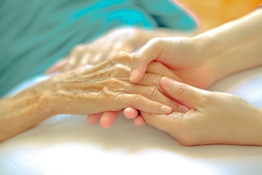 Can cannabinoids improve the symptoms of dementia?