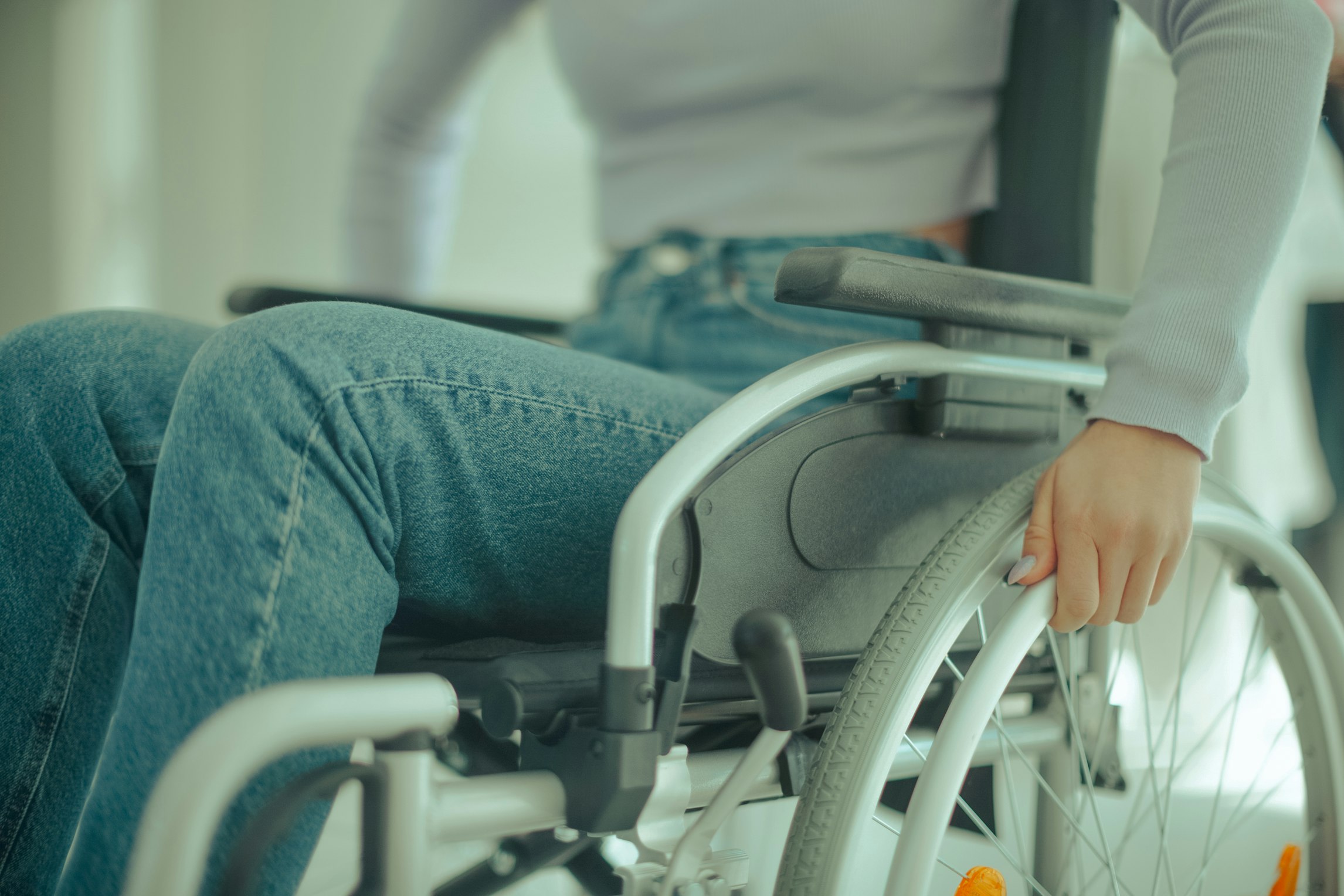 Multiple sclerosis and therapeutic cannabinoid treatment Multiple sclerosis and therapeutic cannabinoid treatment