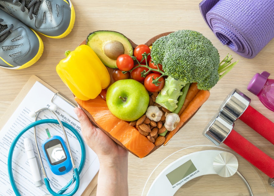 Various foods that enhance the endocannabinoid system for medical cannabis treatment