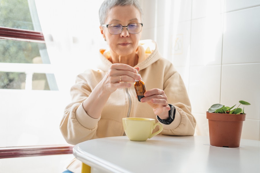 How diet interacts with medical cannabis oil