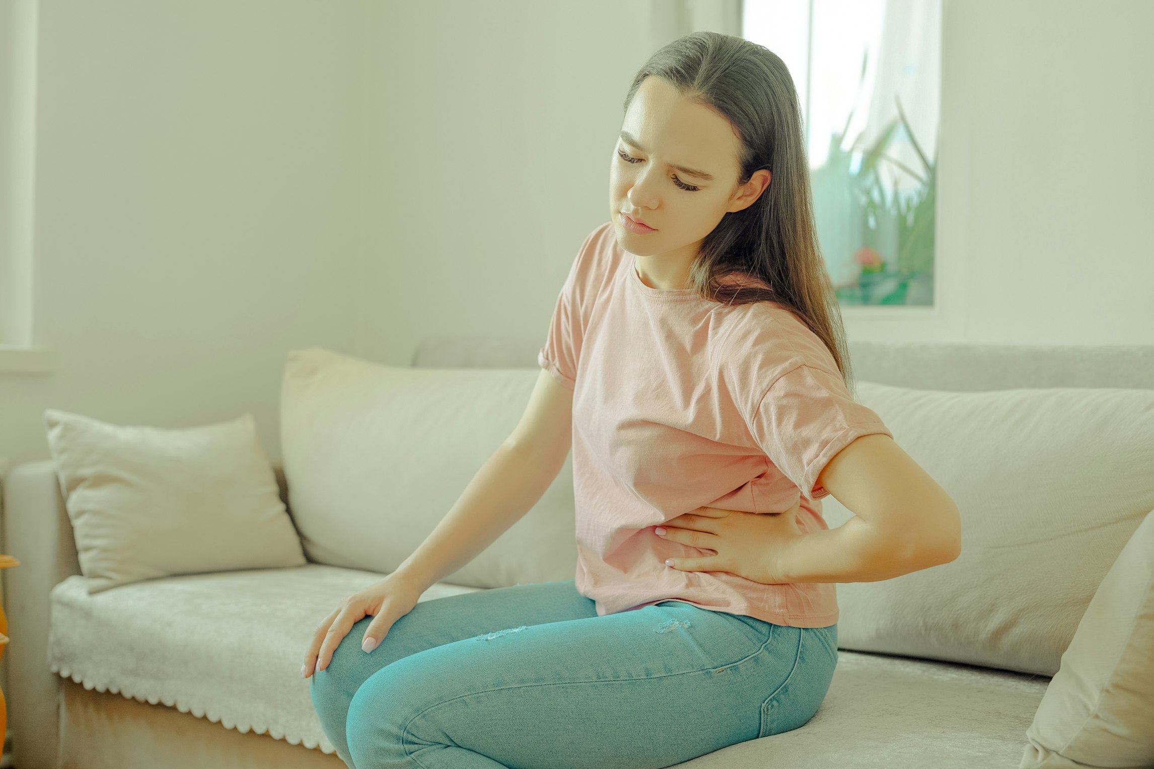 Can CBD potentially reduce scoliosis pain?