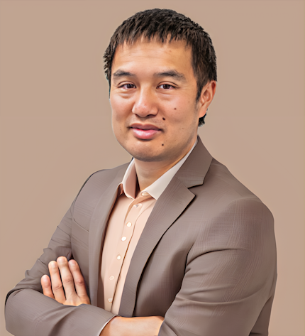 David Tang showcasing medical cannabis treatment options at Releaf