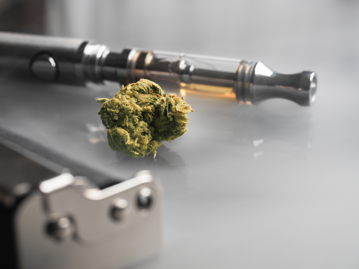 Administering medical cannabis on public transport