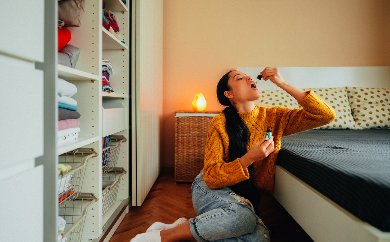 What are the effects of CBD?