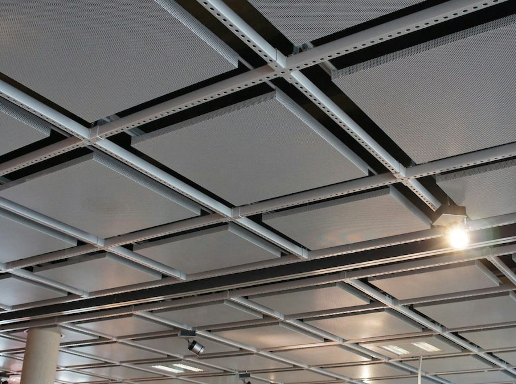 Prix Astuces Notre Guide Pour Choisir Votre Faux Plafond prix-astuces-notre-guide-pour-choisir-votre-faux-plafond
