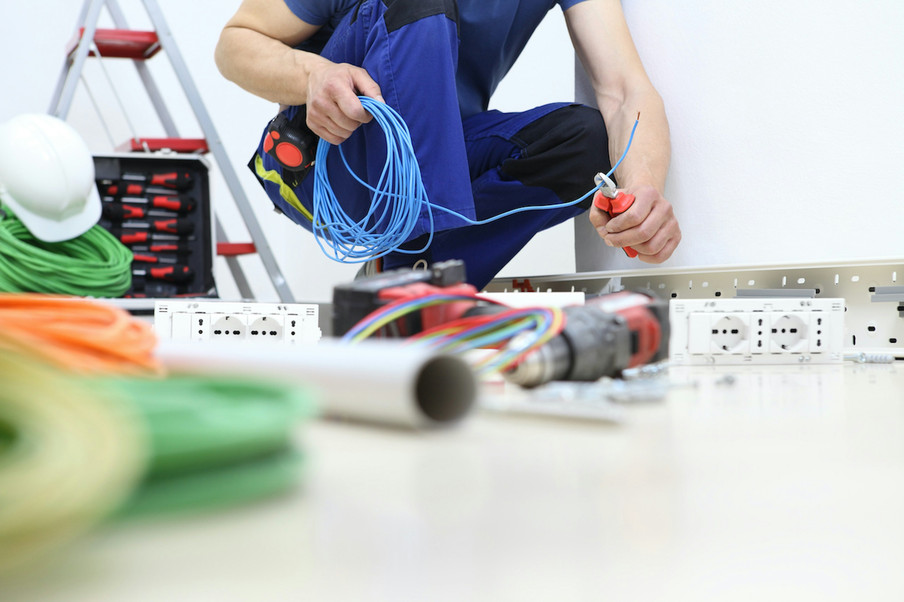 Combien De Mètre De Câble électrique Pour Une Maison 100m2 Rénovation électrique, quel prix pour refaire votre électricité ?